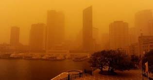 Dust storm blankets Sydney as drought bites